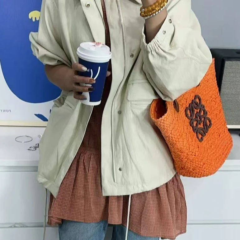 SISTERS【ins】经典泡泡糖白色抽绳pu皮衣外套【长70CM胸围59CM】