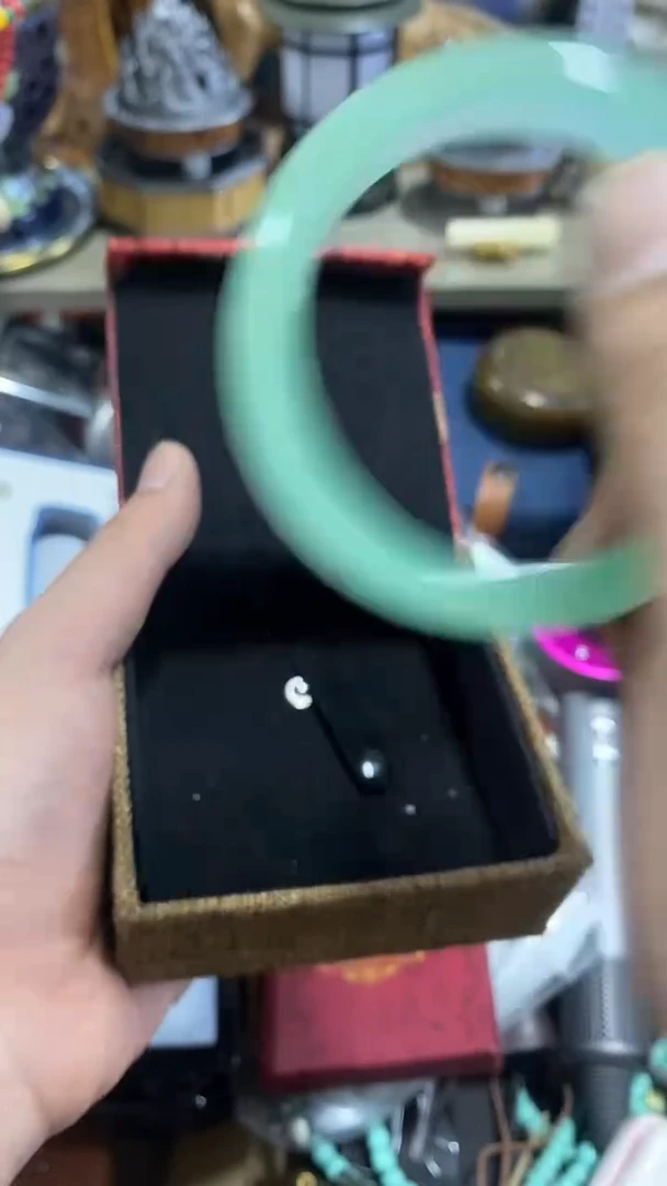 【闪购商品】瓷片闪购商品 如图所示