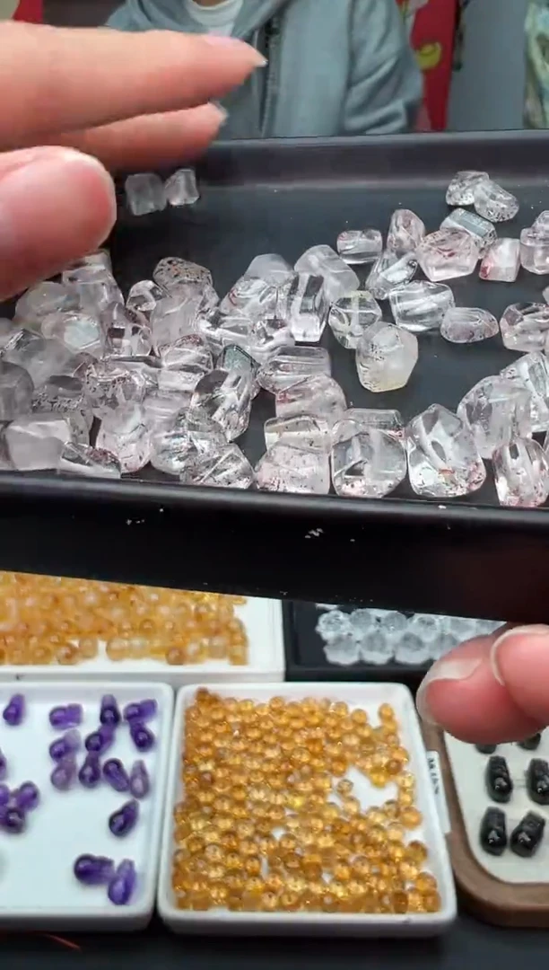 【闪购商品】水晶颈饰未镶嵌5a多样性发其一/3.7/1个