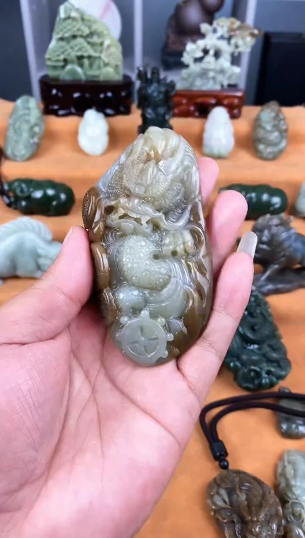 颈饰未镶嵌和田玉1