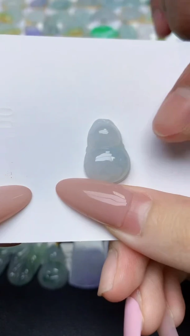 翡翠未镶嵌颈饰天然翡翠A货