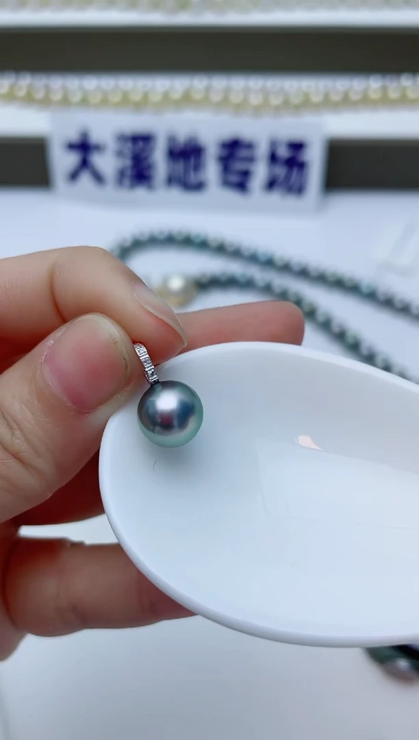 海水珍珠18K金镶嵌颈饰A175