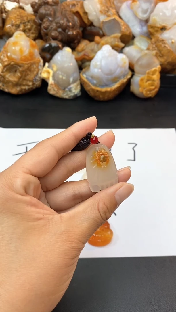 【闪购商品】玛瑙/玉髓珠宝奇石未镶嵌0