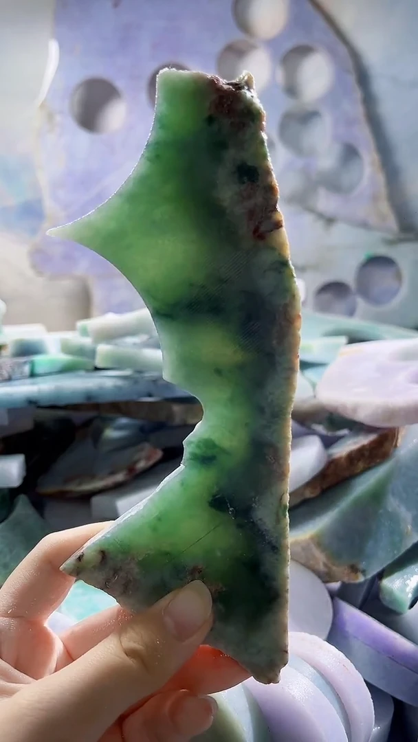 翡翠裸石缅甸翡翠A货晴8066