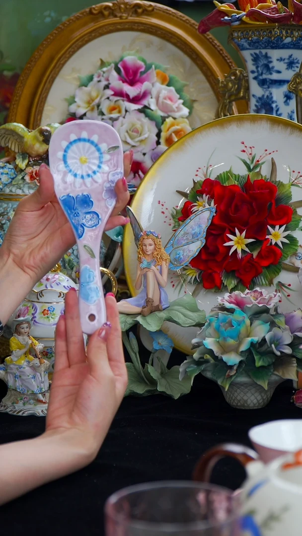 玻璃米多家中古美物 如图所示  54777