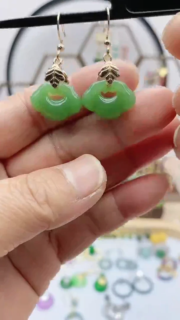 未镶嵌和田玉耳饰0012