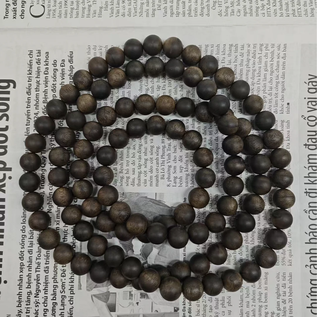 JXG-DBA23-G03芽庄老白棋沉香多圈手串（多样性发货）