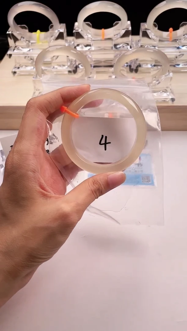 玛瑙/玉髓手镯未镶嵌4-54+