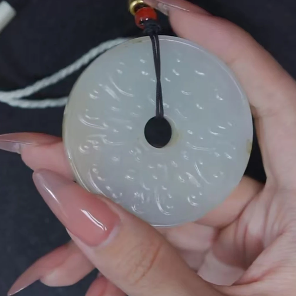 清代和田玉玉璧