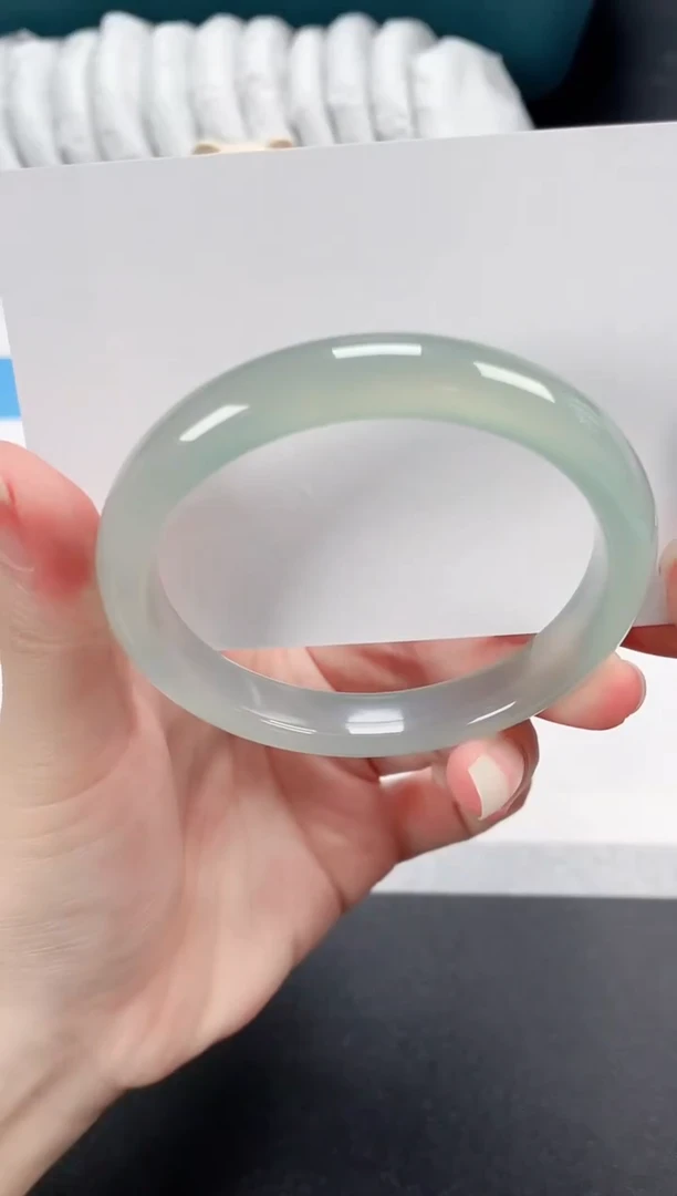 石英质玉手镯未镶嵌32-59.5