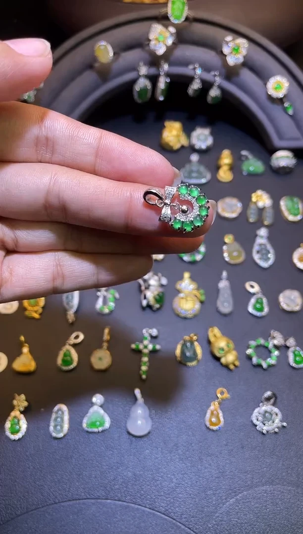 吊坠(不含链)银S925镶嵌翡翠1