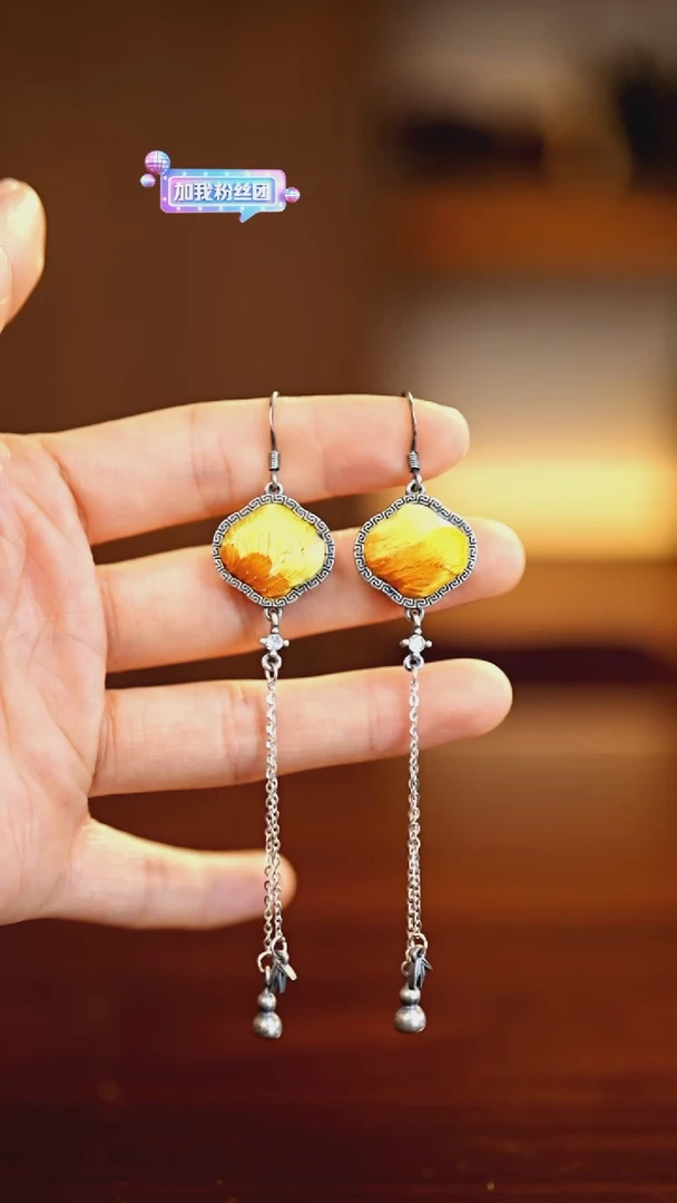 刺绣私人定制苗族手工A6