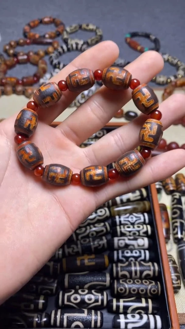 未镶嵌颈饰玛瑙/玉髓1