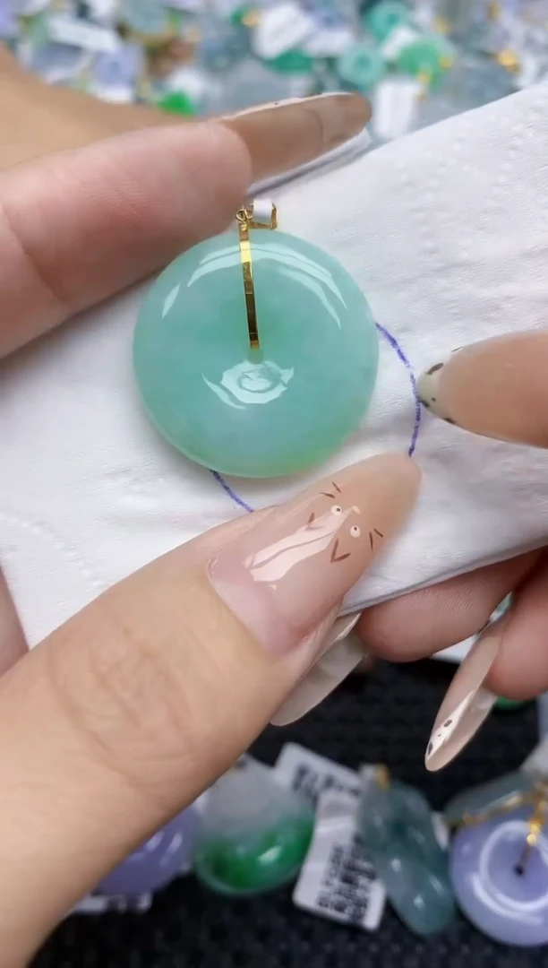 翡翠18K金镶嵌颈饰200   天然翡翠A货