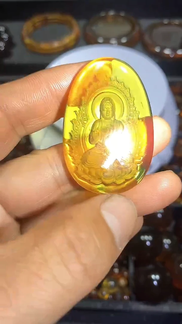 琥珀颈饰未镶嵌天然缅甸琥珀挂坠