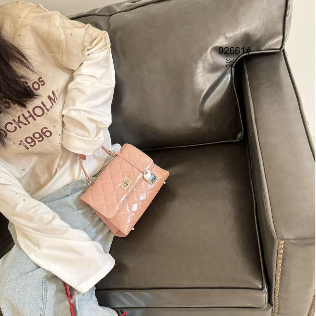 【YI CHEN】SK-92661-淡粉-高定轻奢时尚百搭潮流女神包包