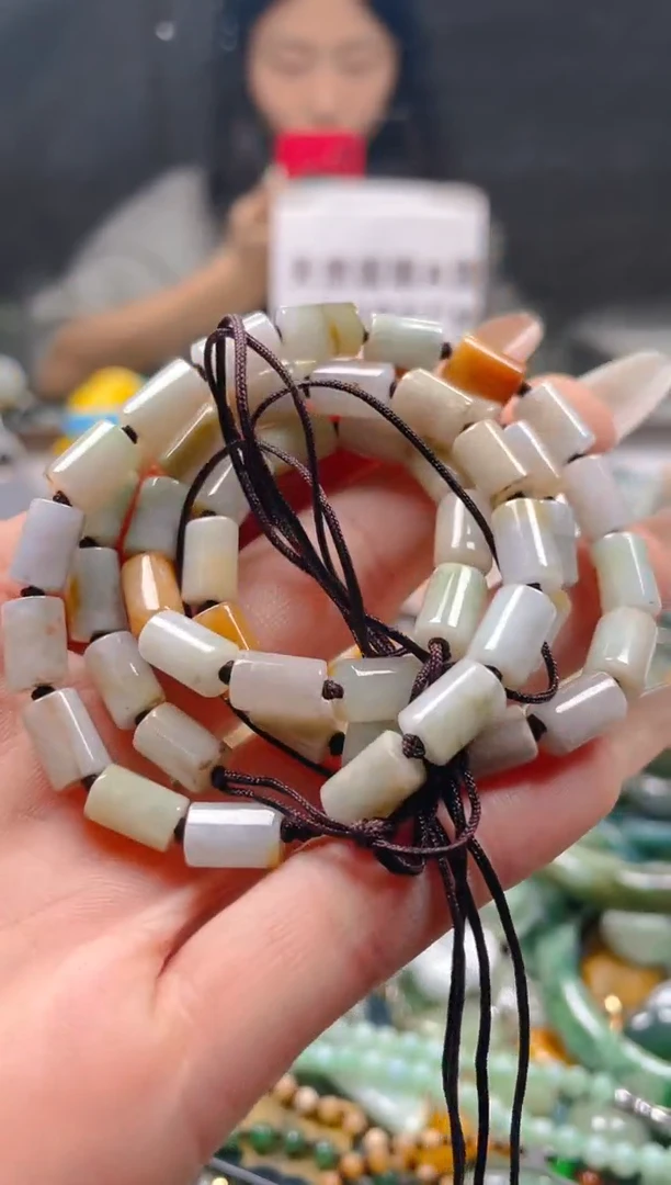 【闪购商品】翡翠颈饰未镶嵌6-7MM/T/翡翠A货一图一物