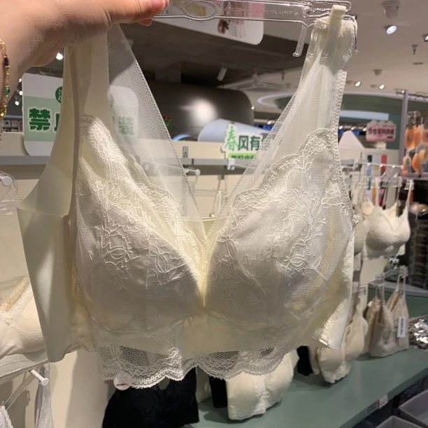 薄款性感无钢圈大胸显小内衣文胸美背蕾丝美背背心9510