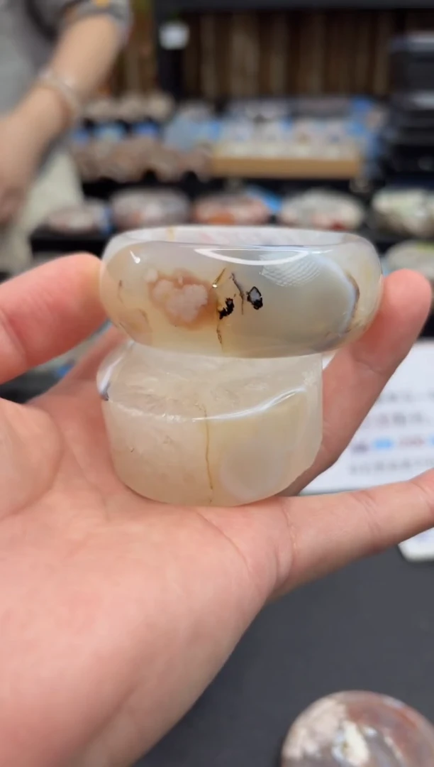 未镶嵌手镯石英质玉303(56圈赠送镯心)