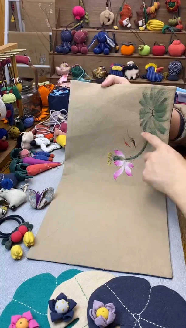 手绘茶席（荷花鱼）