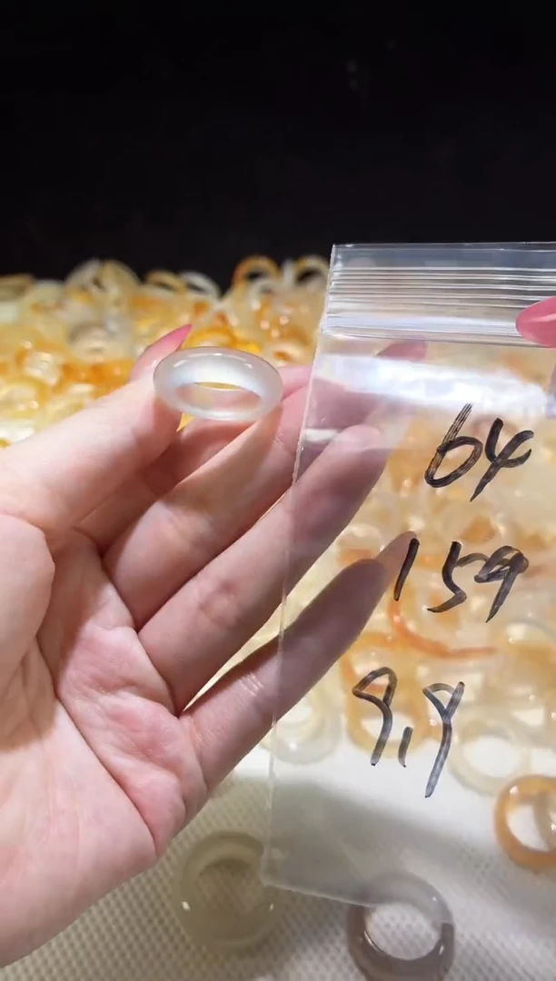 未镶嵌戒指玛瑙/玉髓64