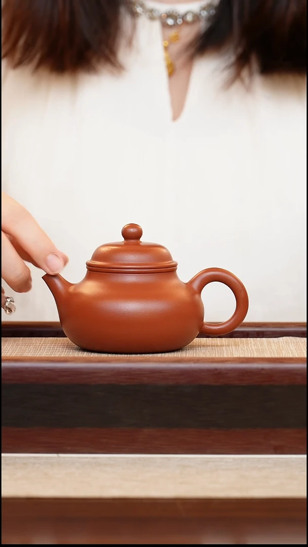 朱泥容天200cc宜兴手工紫砂壶