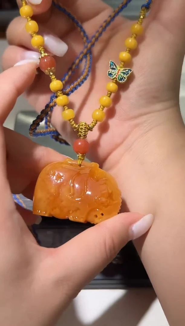 裸石琥珀未镶嵌蜜蜡吊坠