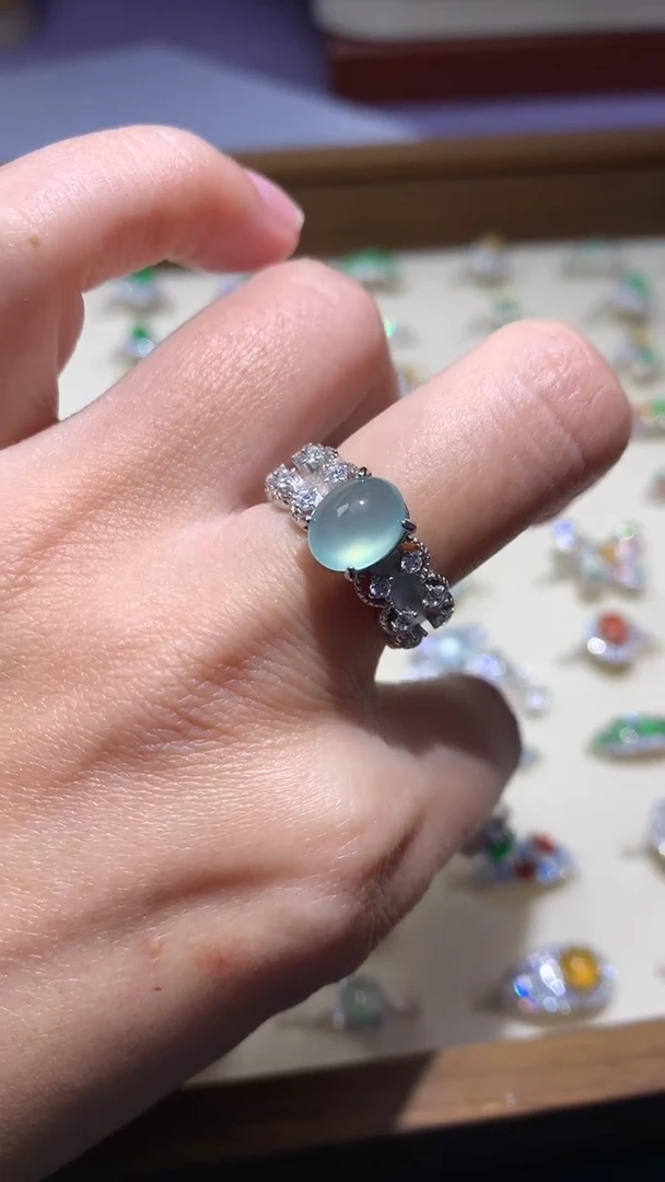 颈饰银S925镶嵌翡翠净货