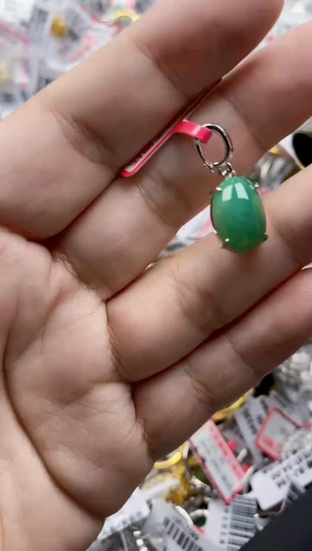 翡翠戒指银S925镶嵌66666     5