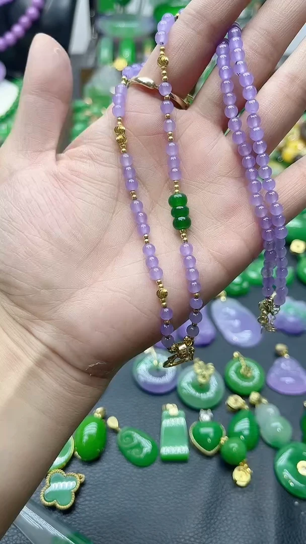 吊坠(赠链)未镶嵌翡翠紫毛衣链