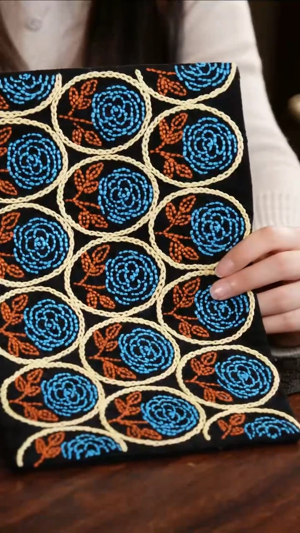 【闪购商品】织绣玫瑰长小号茶席A款