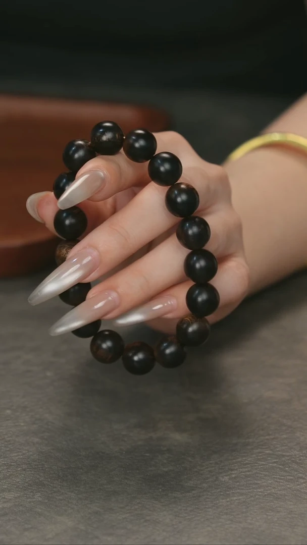 沉香手串越南富森红土樱子瘤疤王古董料1.2单圈限量传承款