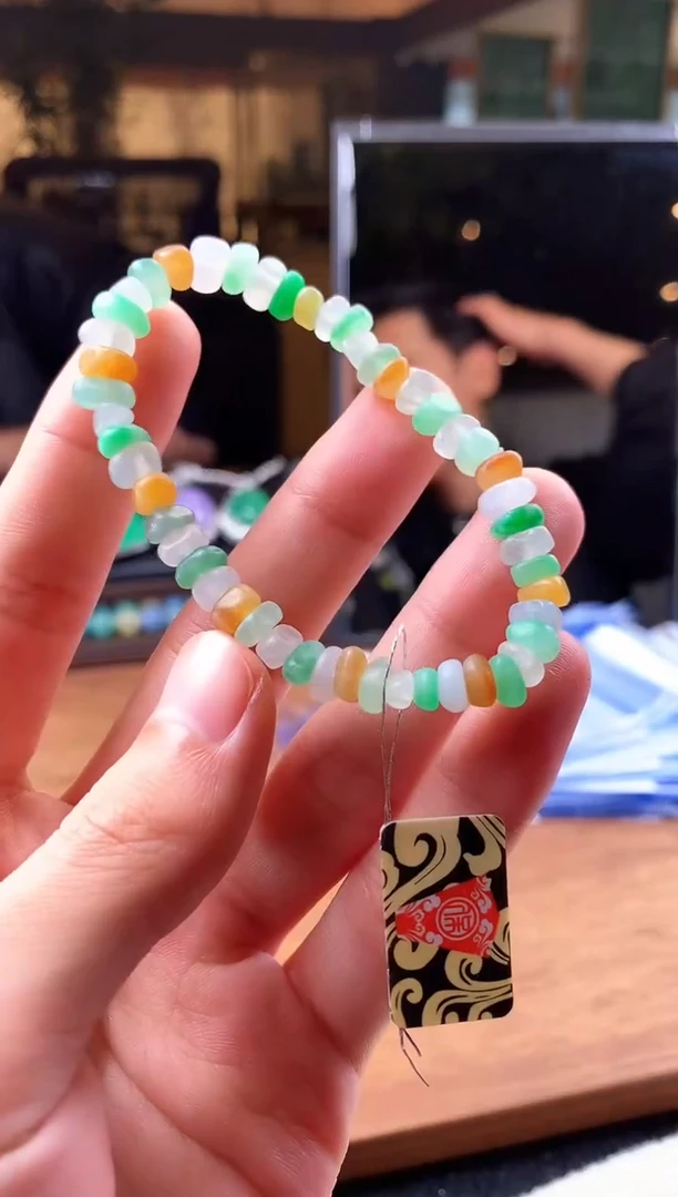 未镶嵌定制翡翠别****头S毛货不退不换