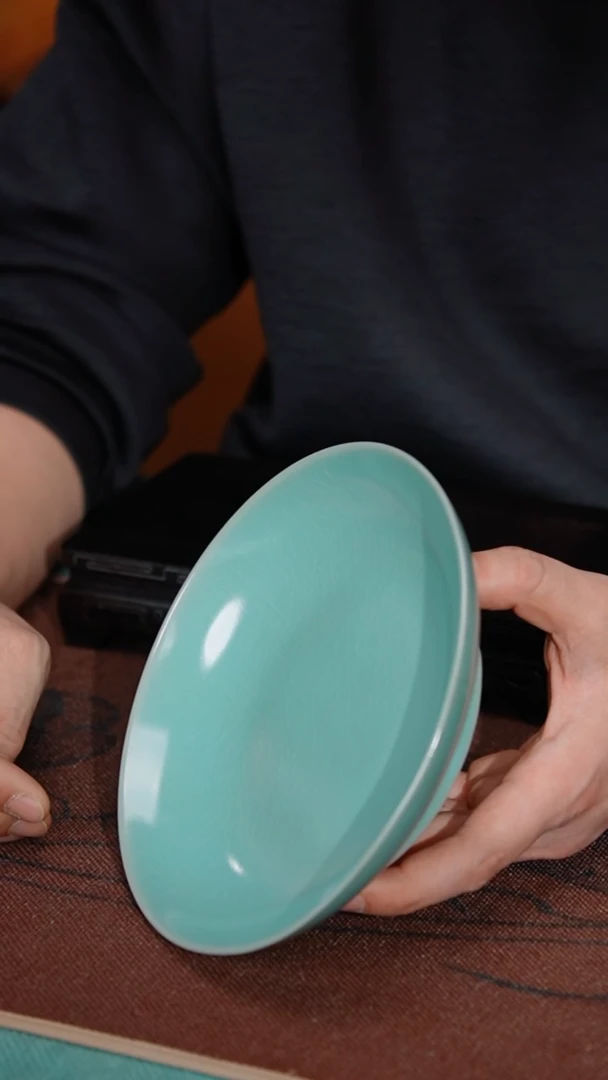 【闪购商品】109-3卷足敞口盘（18cm 不完美）