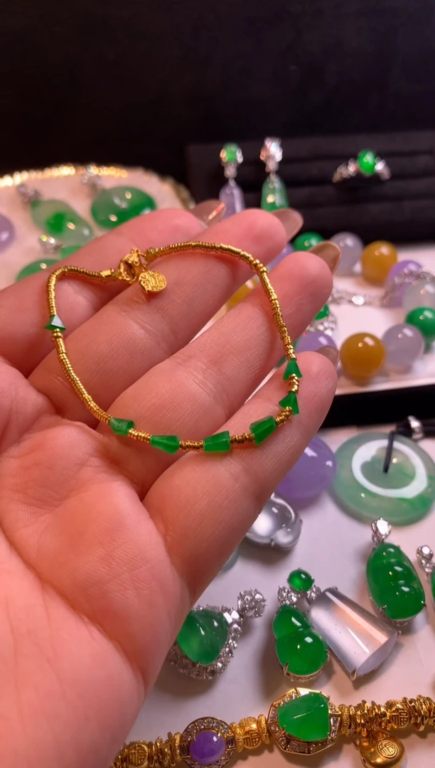 足金镶嵌手链翡翠手链