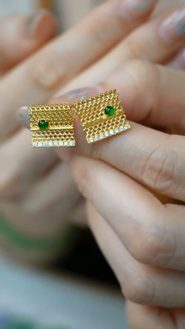 银S925镶嵌翡翠耳饰31-耳钉/姿/Z