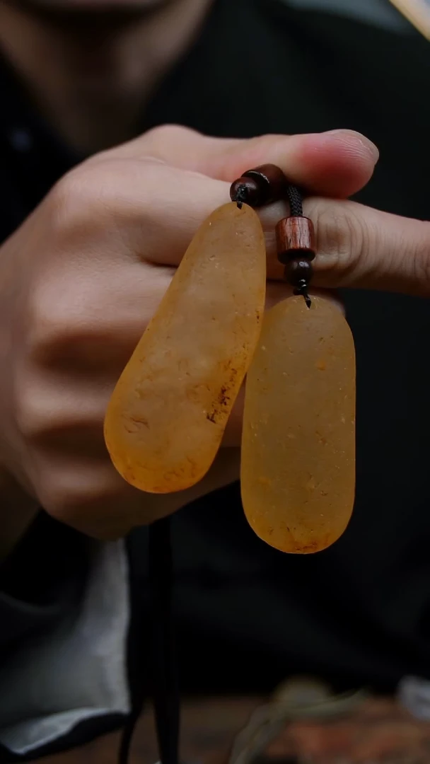 吊坠(赠链)未镶嵌水晶随机发一个