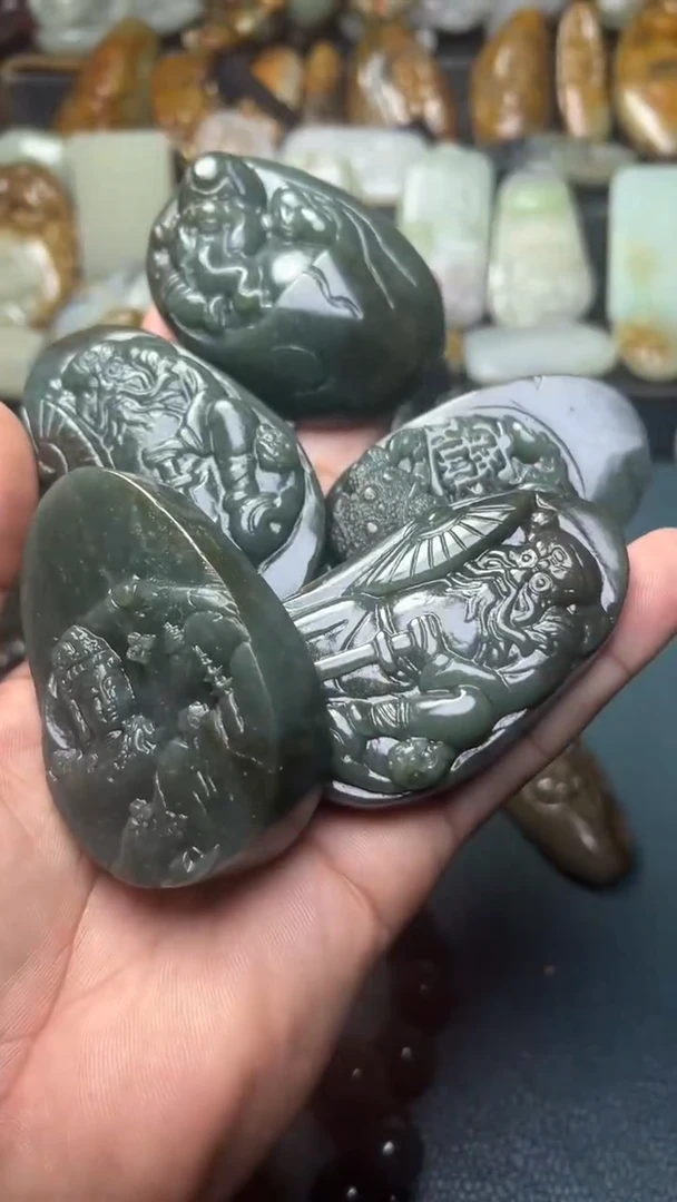 未镶嵌和田玉把件5