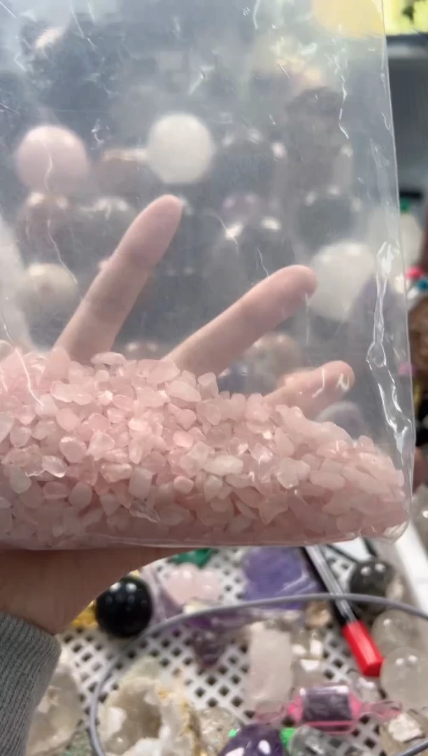 未镶嵌珠宝半成品水晶M369 约210克