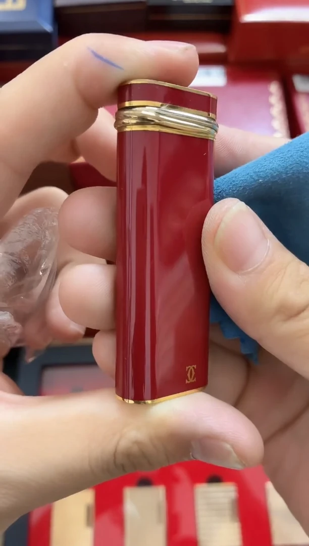 卡红漆三环打火机