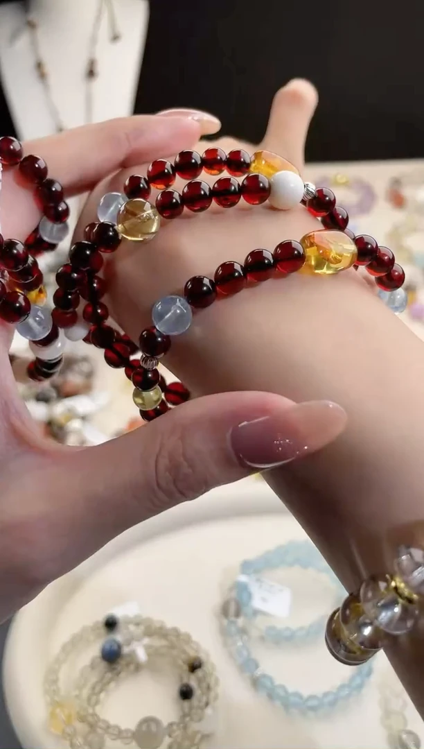 手链血珀未镶嵌月***づ天然多宝血珀手串