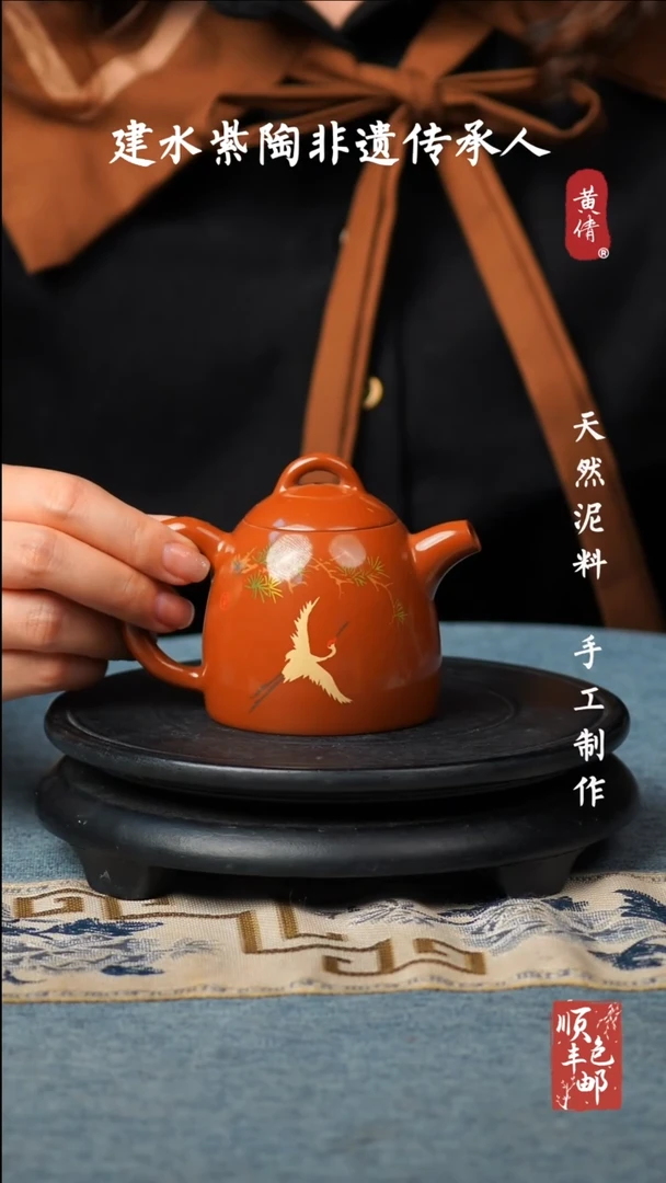 壶云南建水紫陶作品74