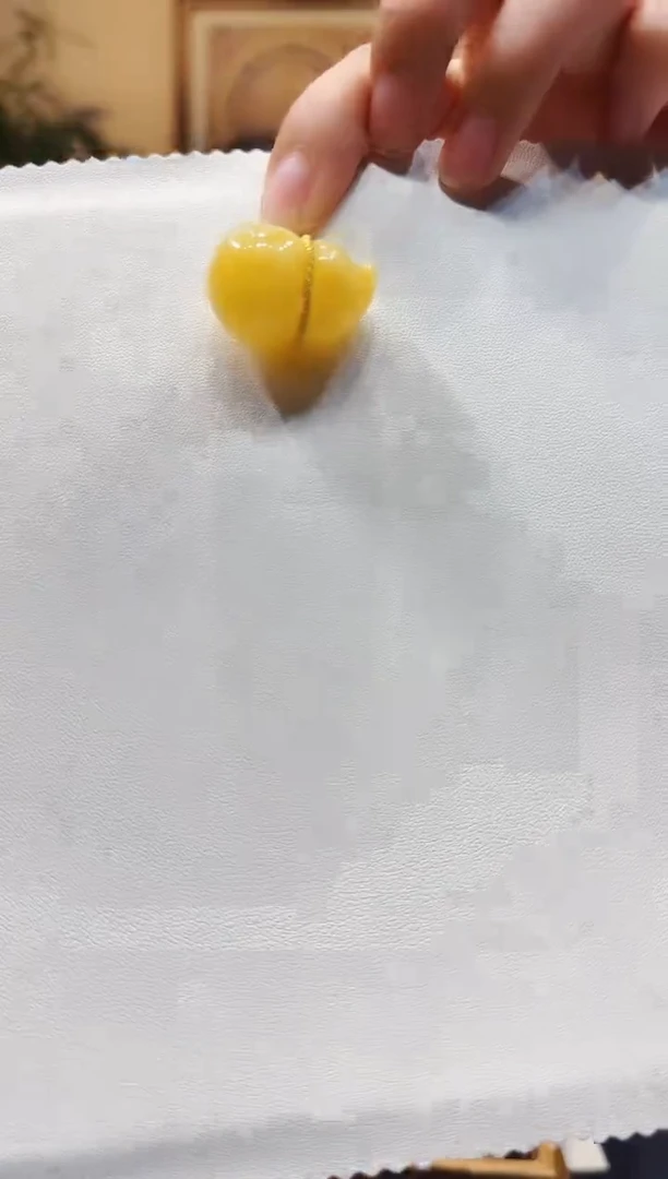 蜜蜡颈饰未镶嵌吊坠