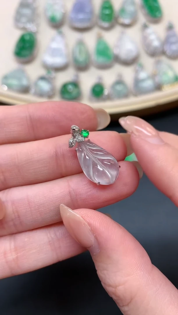 翡翠18K金镶嵌吊坠(不含链)A210|3800