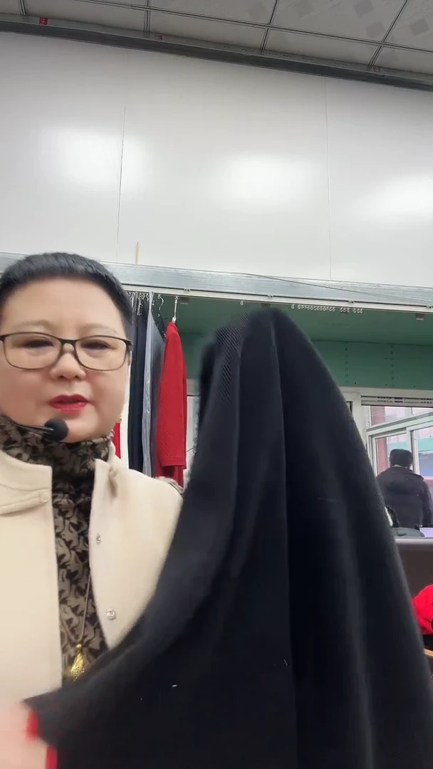 小经编黑色2米布头