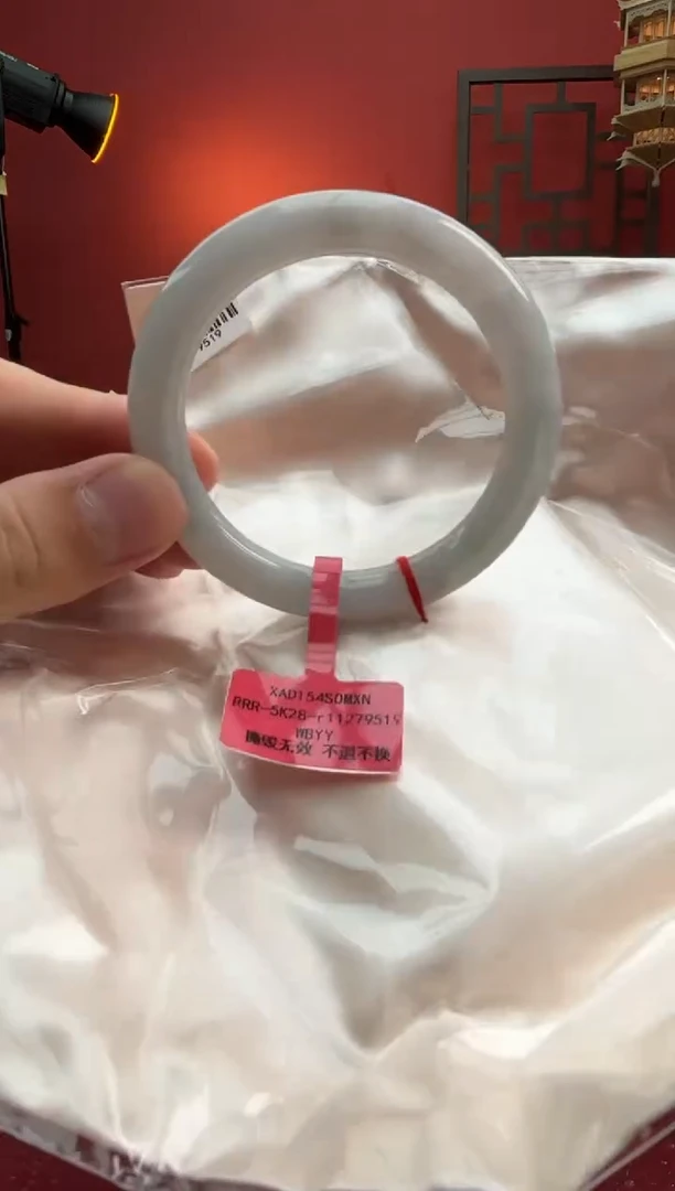 未镶嵌手镯（圆镯）翡翠翡翠手镯20