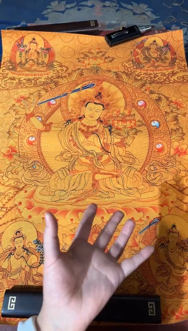 卷轴画龙妹的唐卡tk16