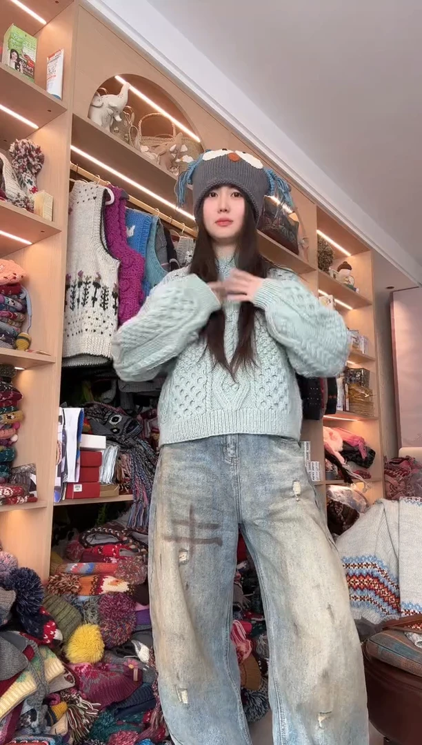 羊毛薄荷绿套头毛衣