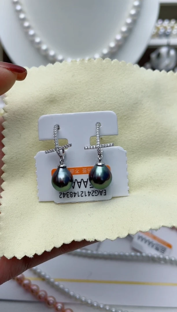 【闪购商品】海水珍珠耳饰银S925镶嵌W73