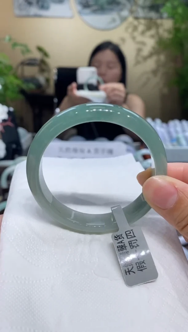 翡翠手镯未镶嵌翡翠54-55